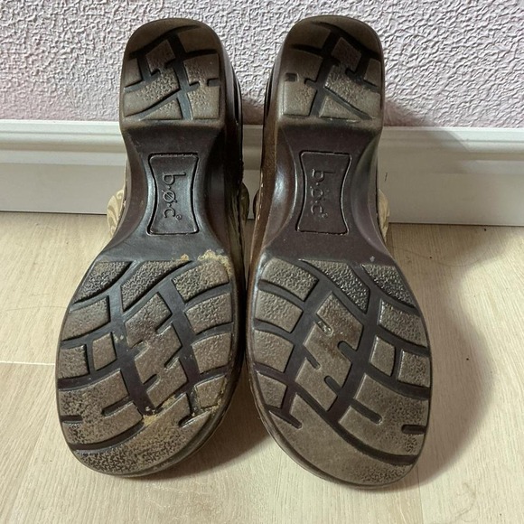 BOC Born Concepts Tan Beige Swirl Pattern Slip‎ On Comfort Clogs - Picture 4 of 6